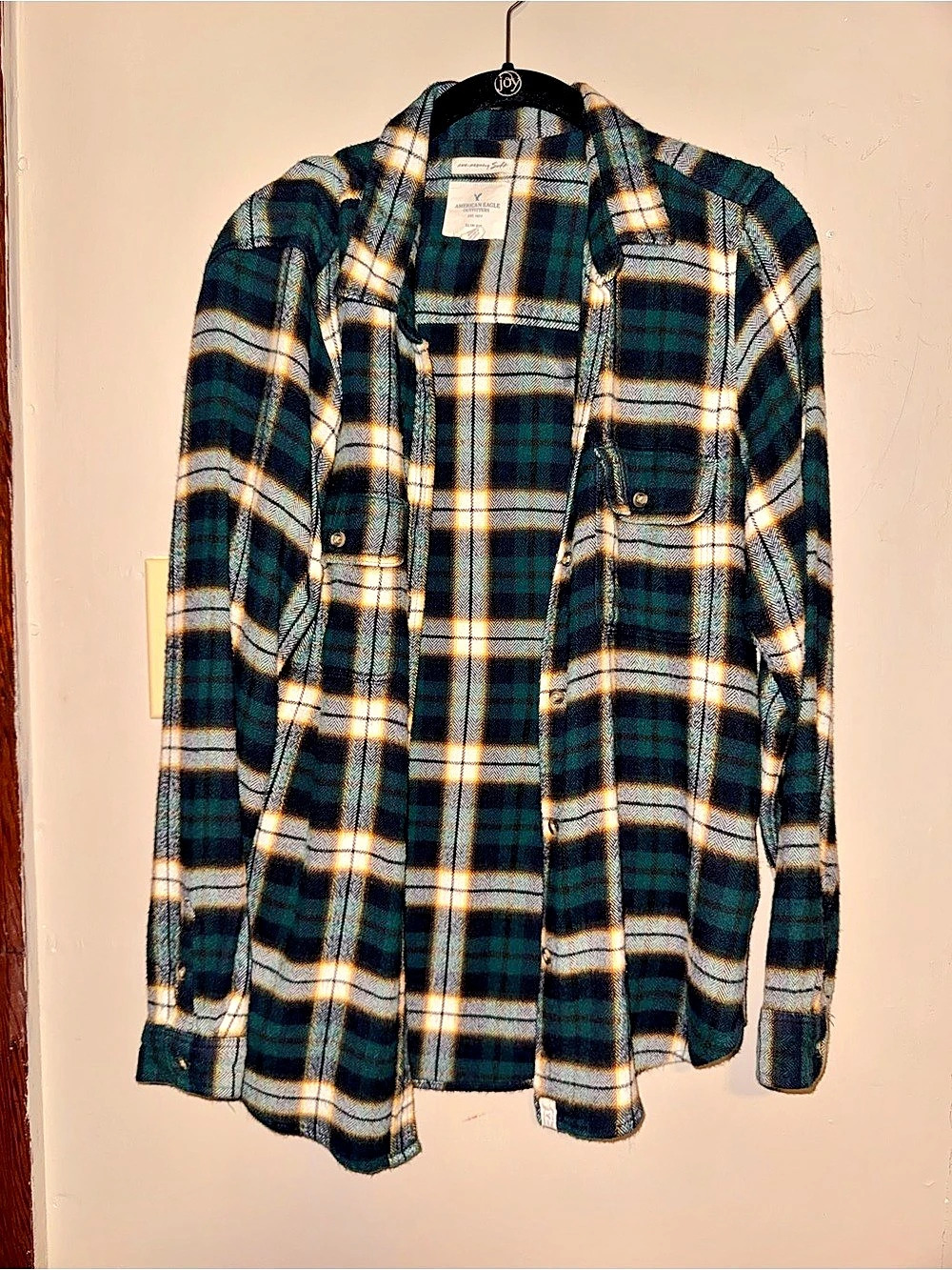 American Eagle Outfitters Ahh-Mazingly Soft Slim Fit Plaid Flannel Shirt